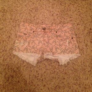 Peach colored Billabong shorts,low rise size 0